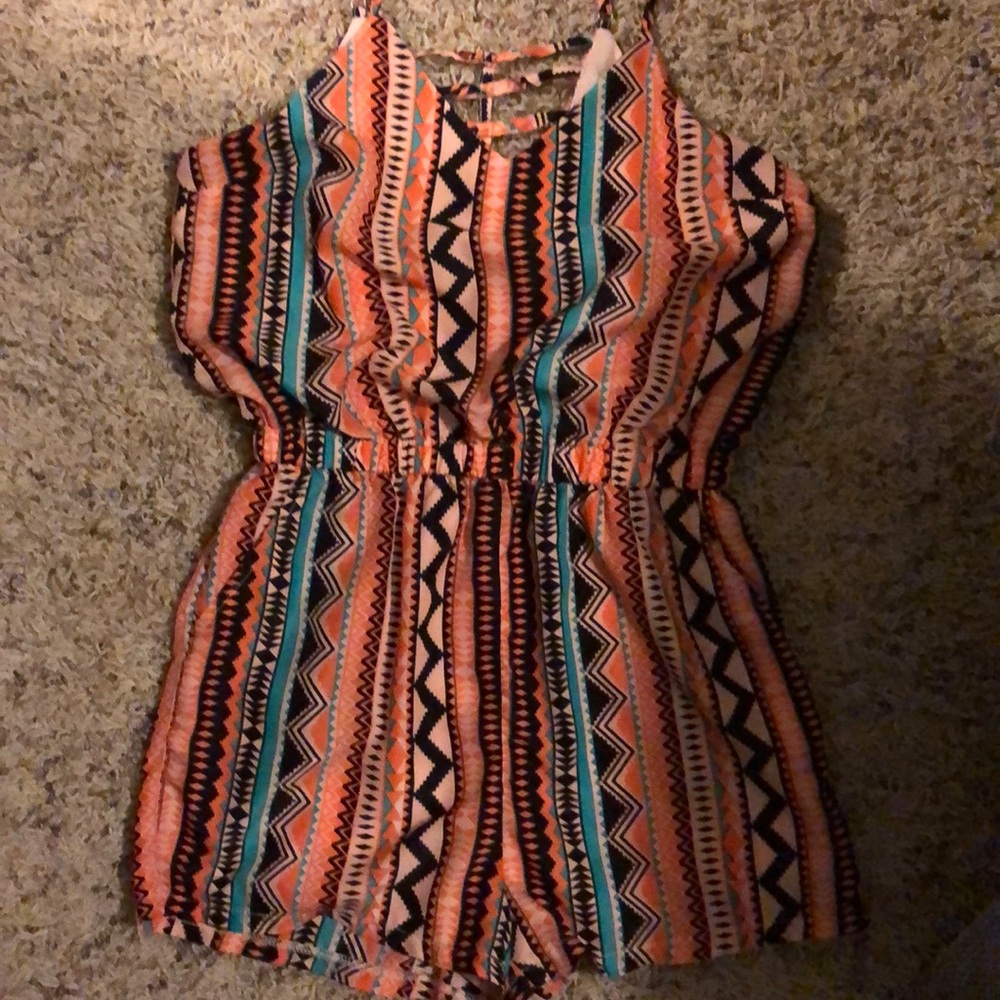 Romper - Picture 4 of 5